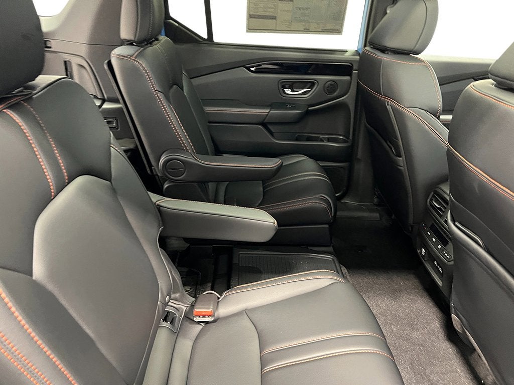 2025 Honda Pilot TrailSport AWD