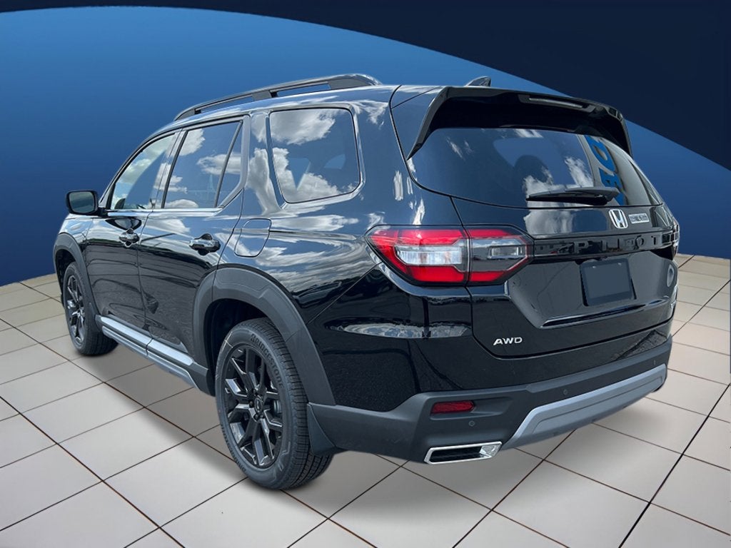 2025 Honda Pilot Touring+ AWD