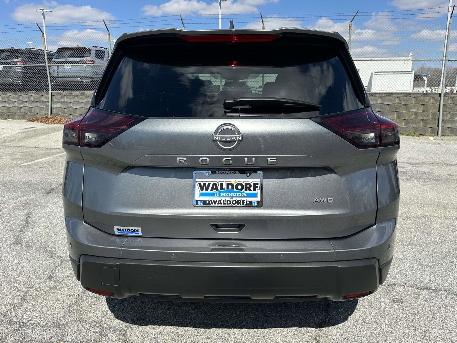 2025 Nissan Rogue SV