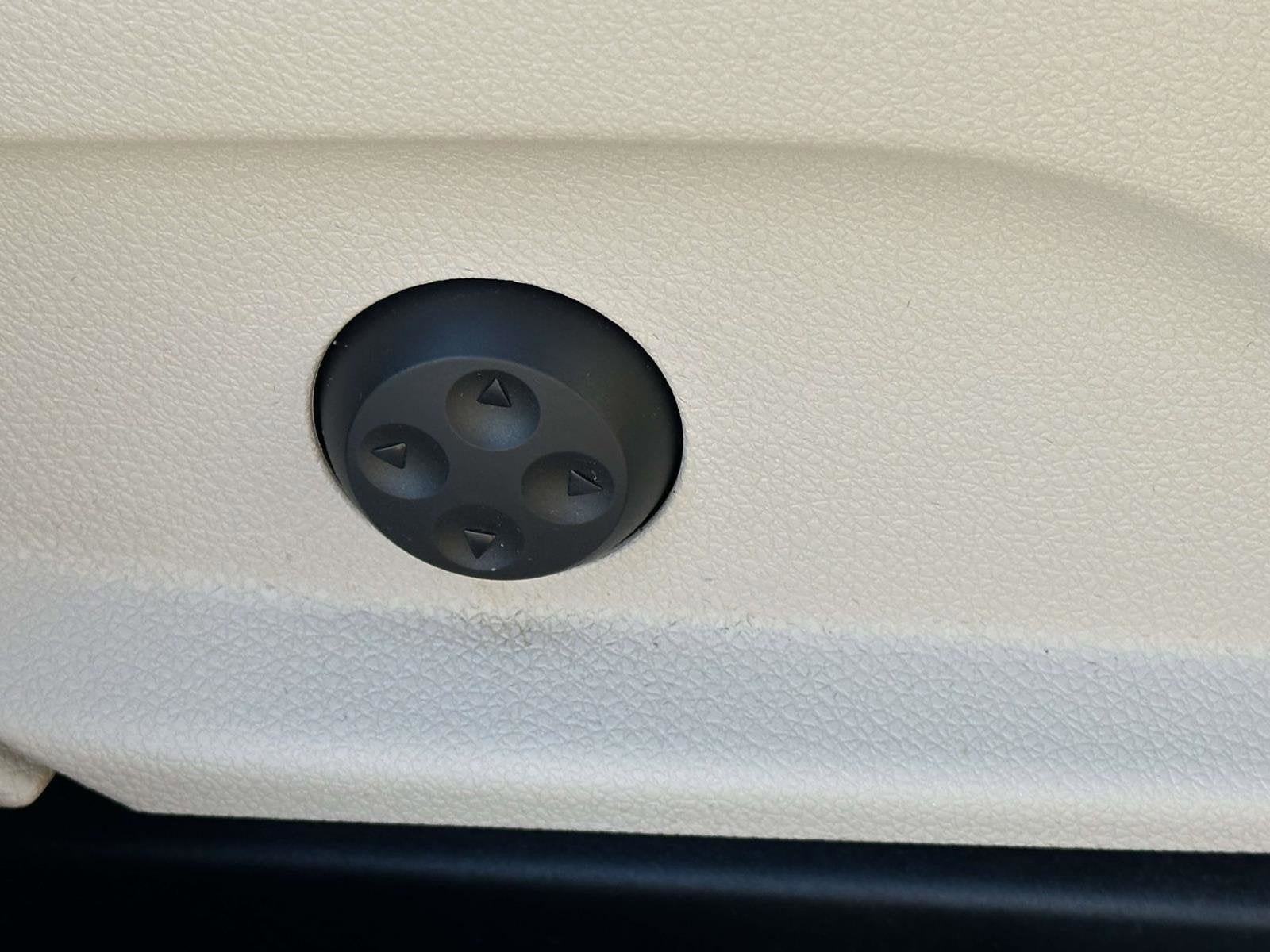 2020 Mercedes-Benz GLC GLC 300