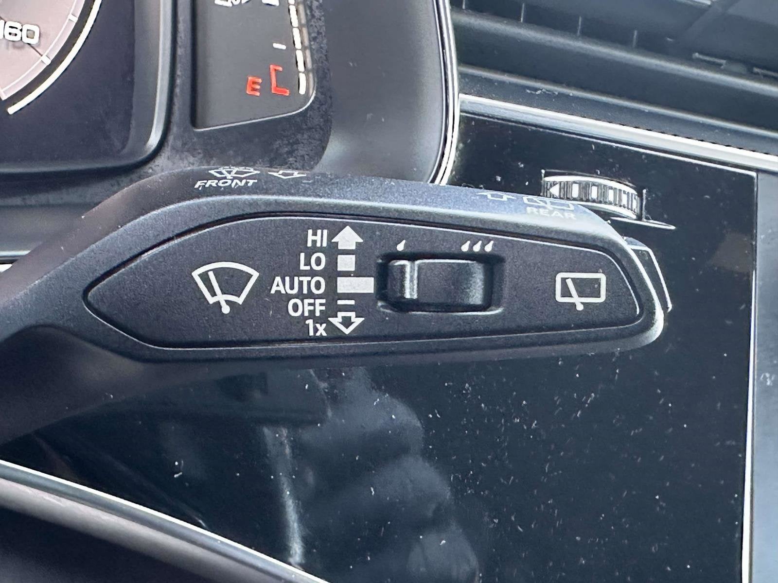 2019 Audi Q8 Premium Plus