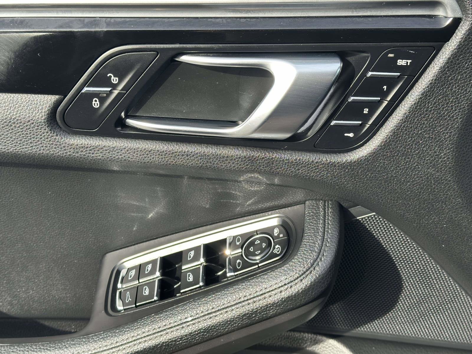 2018 Porsche Macan Base