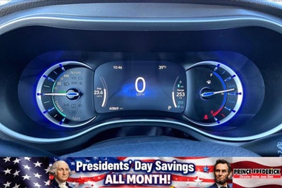 2023 Chrysler Pacifica Hybrid Touring L