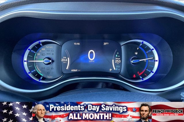 2023 Chrysler Pacifica Hybrid Touring L