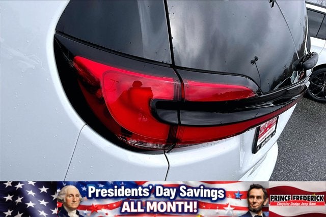 2023 Chrysler Pacifica Hybrid Limited