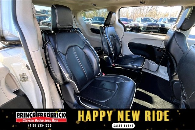 2023 Chrysler Pacifica Hybrid Limited