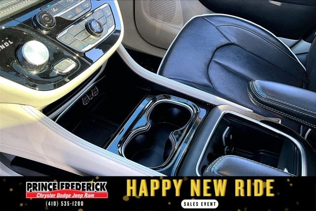 2023 Chrysler Pacifica Hybrid Limited