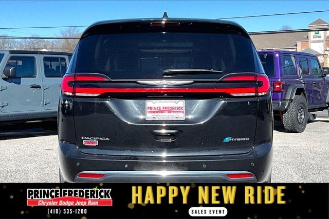 2023 Chrysler Pacifica Hybrid Limited