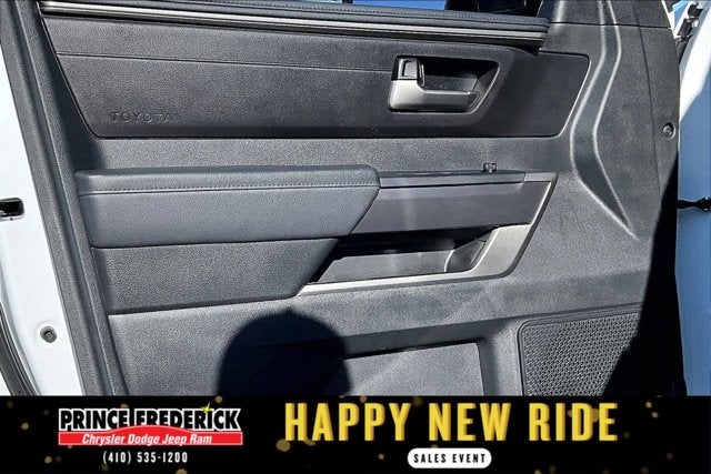 2025 Toyota Tundra 4WD SR5