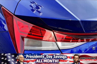 2022 Hyundai Elantra Limited