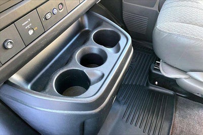 2018 Chevrolet Express Passenger LT