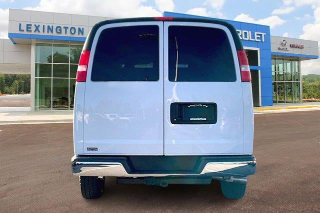 2018 Chevrolet Express Passenger LT