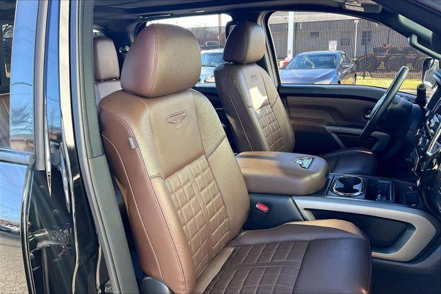 2022 Nissan Titan Platinum Reserve