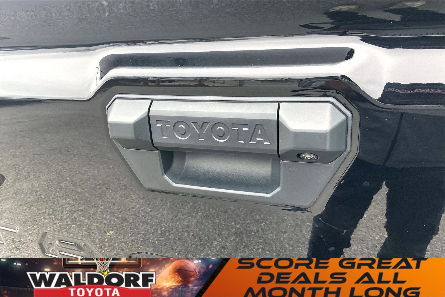 2025 Toyota Tacoma 4WD SR5