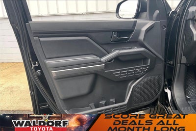 2025 Toyota Tacoma 4WD SR5