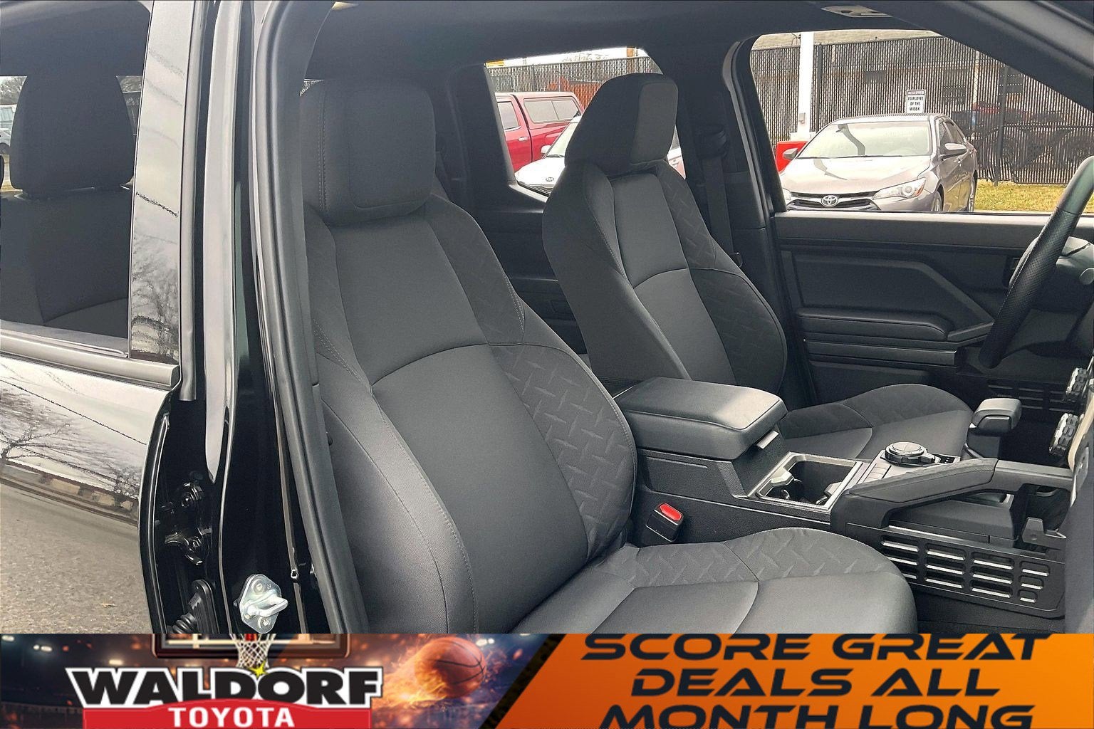 2025 Toyota Tacoma 4WD SR5