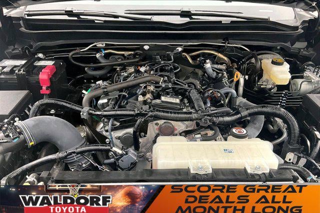 2025 Toyota Tacoma 4WD SR5