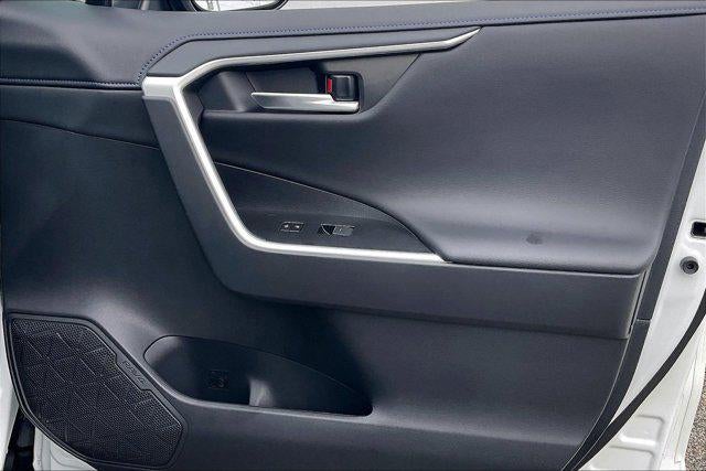 2025 Toyota RAV4 Hybrid XSE