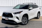 2024 Toyota Highlander Hybrid Platinum