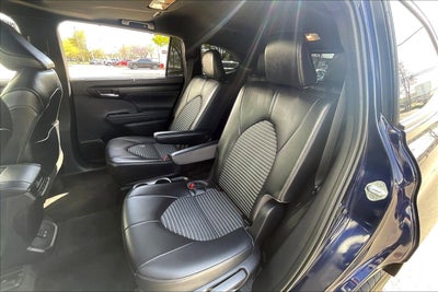 2023 Toyota Highlander XSE