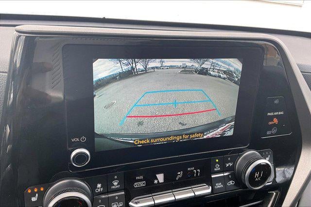 2025 Toyota Highlander XLE