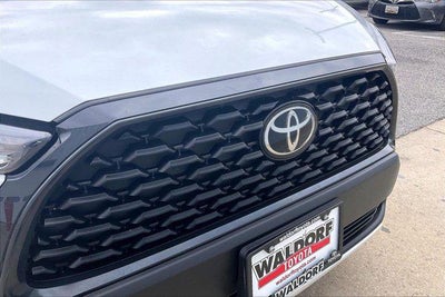 2024 Toyota Corolla Cross LE