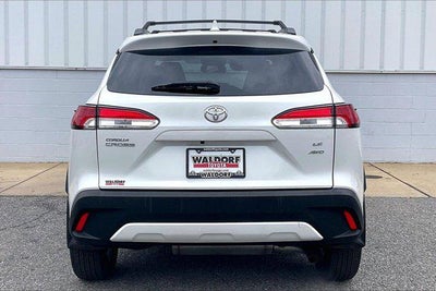 2024 Toyota Corolla Cross LE
