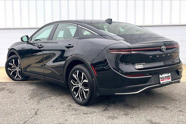 2025 Toyota Crown XLE