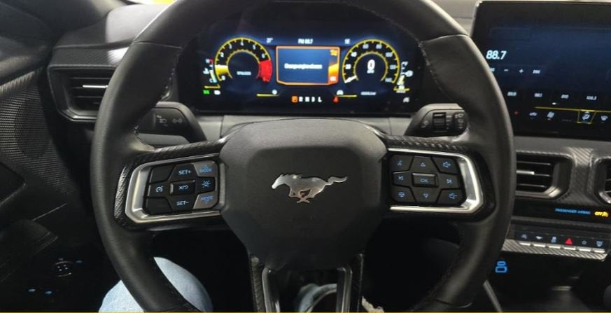 2025 Ford Mustang EcoBoost