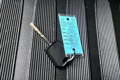 2022 Ford Transit Passenger Wagon XLT