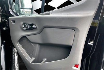 2022 Ford Transit Passenger Wagon XLT