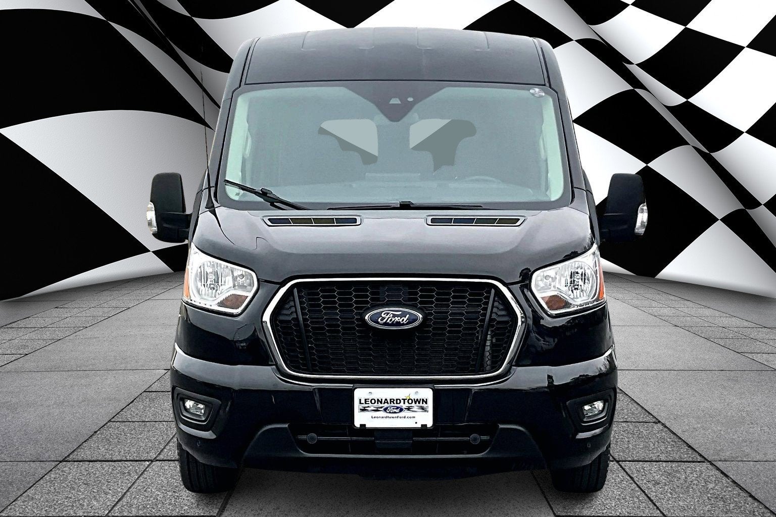 2022 Ford Transit Passenger Wagon XLT