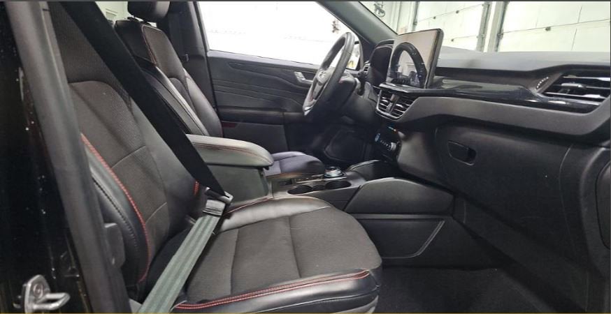 2023 Ford Escape ST-Line TECH PKG