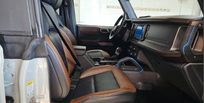 2022 Ford Bronco SASQUATCH Outer Banks