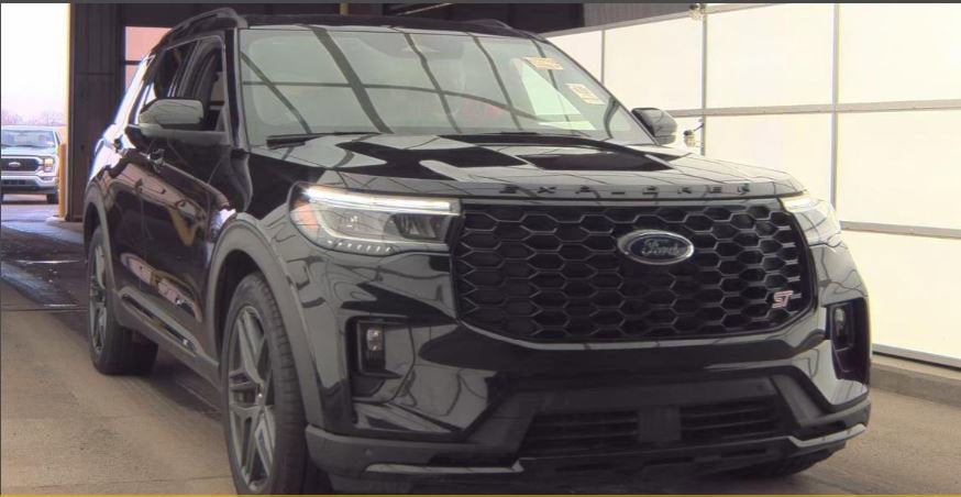 2025 Ford Explorer ST PANO ROOF