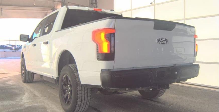 2025 Ford F-150 Lightning Pro EXTENDED RANGE 4WD