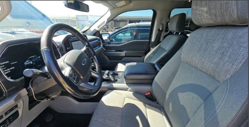 2023 Ford F-150 Lightning XLT LONG RANGE LUX PACKAGE