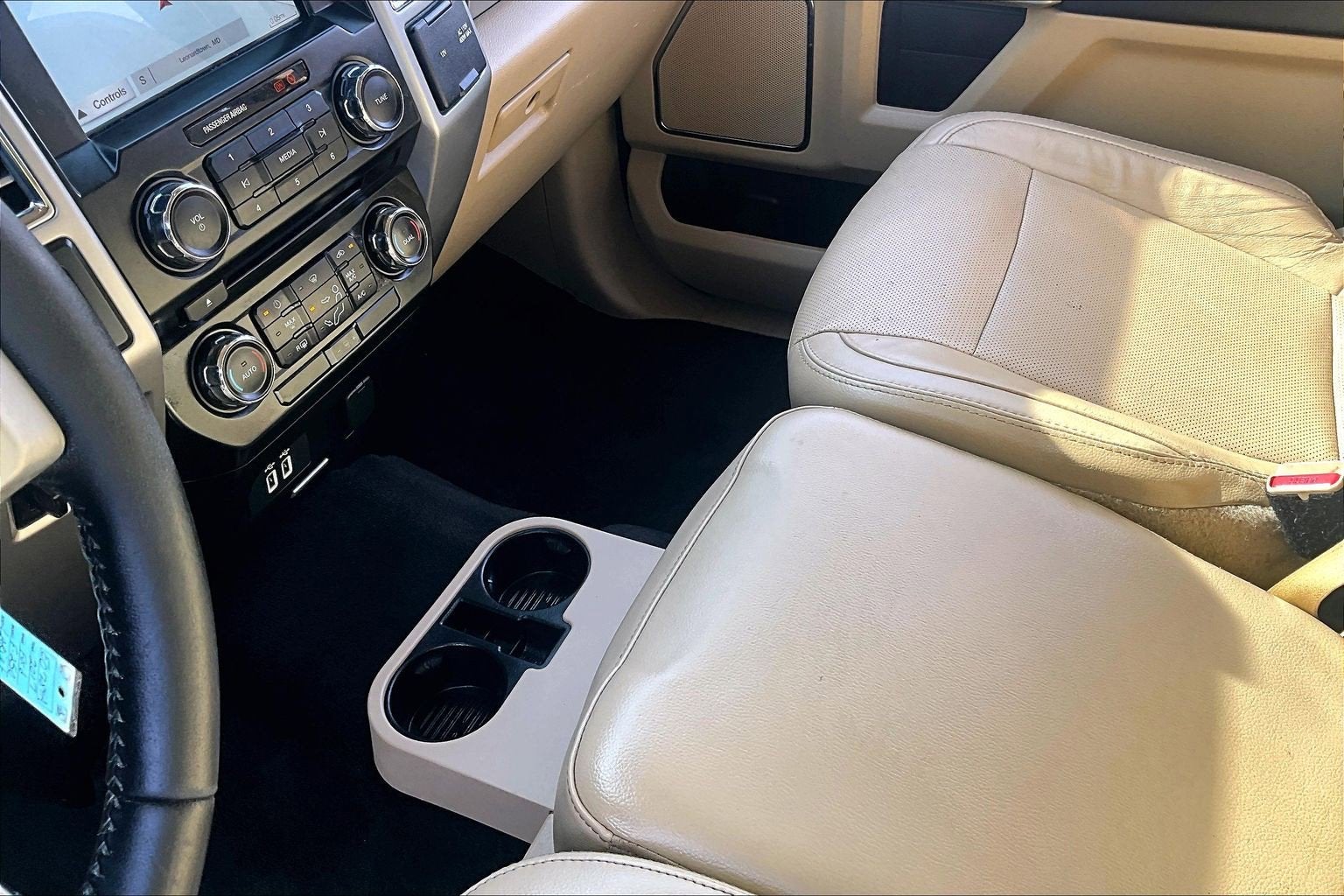 2017 Ford Super Duty F-250 SRW Lariat