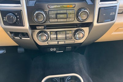 2017 Ford Super Duty F-250 SRW Lariat