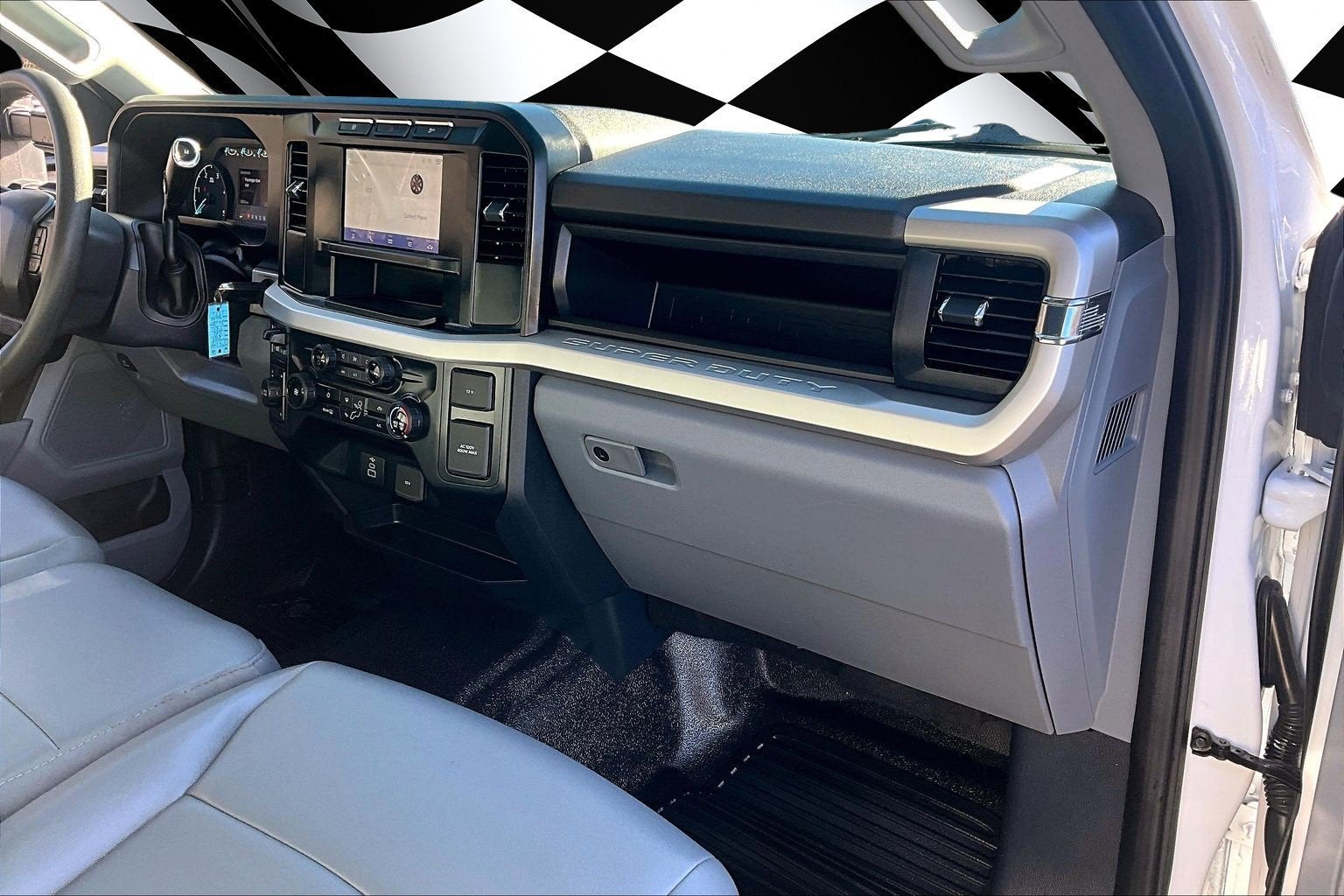 2024 Ford Super Duty F-350 SRW XL