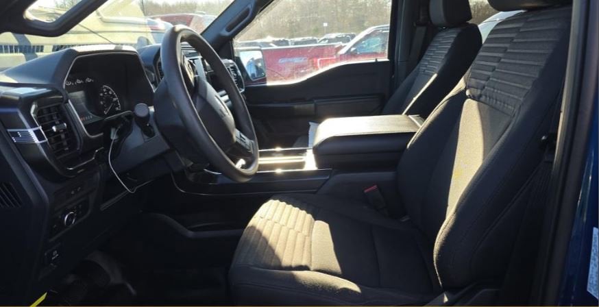 2022 Ford F-150 STX CREW CAB 4WD