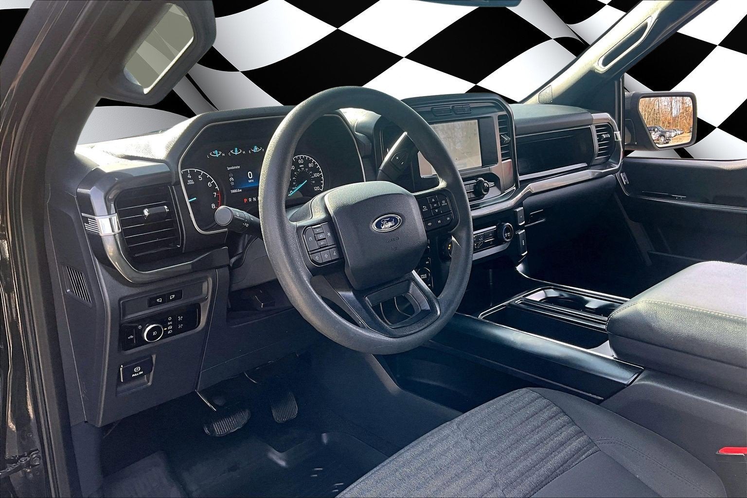 2023 Ford F-150 STX V8 CREW