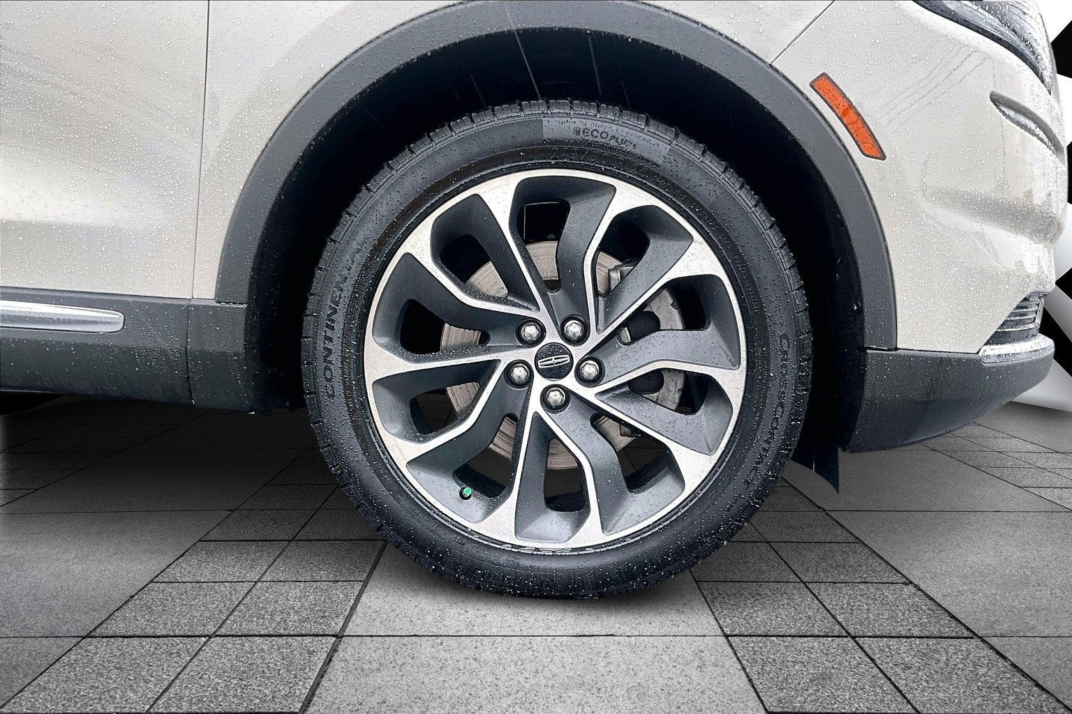 2021 Lincoln Nautilus Reserve