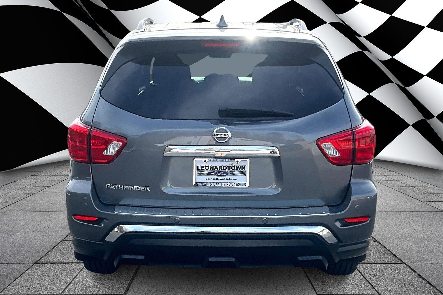 2020 Nissan Pathfinder S