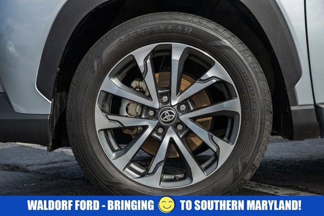 2023 Toyota Corolla Cross XLE