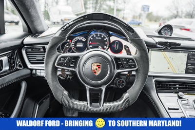 2017 Porsche Panamera Turbo