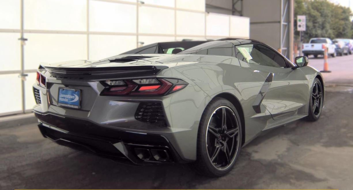 2023 Chevrolet Corvette Stingray 2LT
