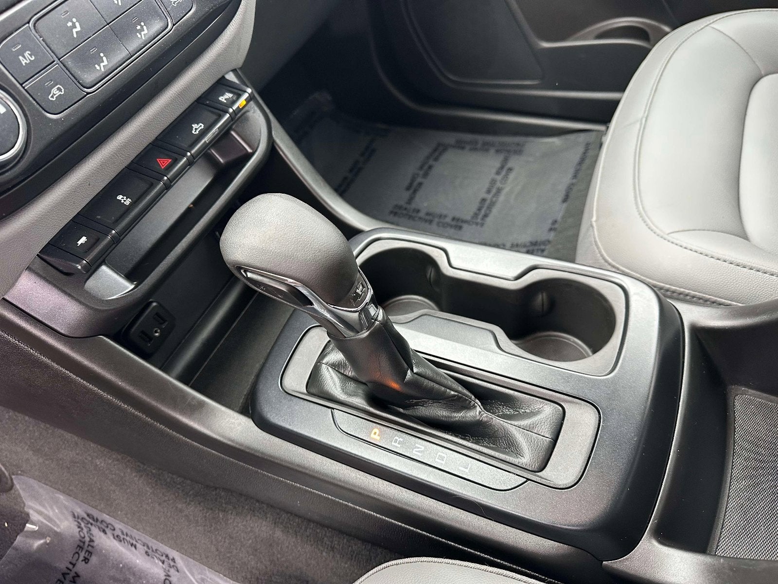 2022 Chevrolet Colorado WT