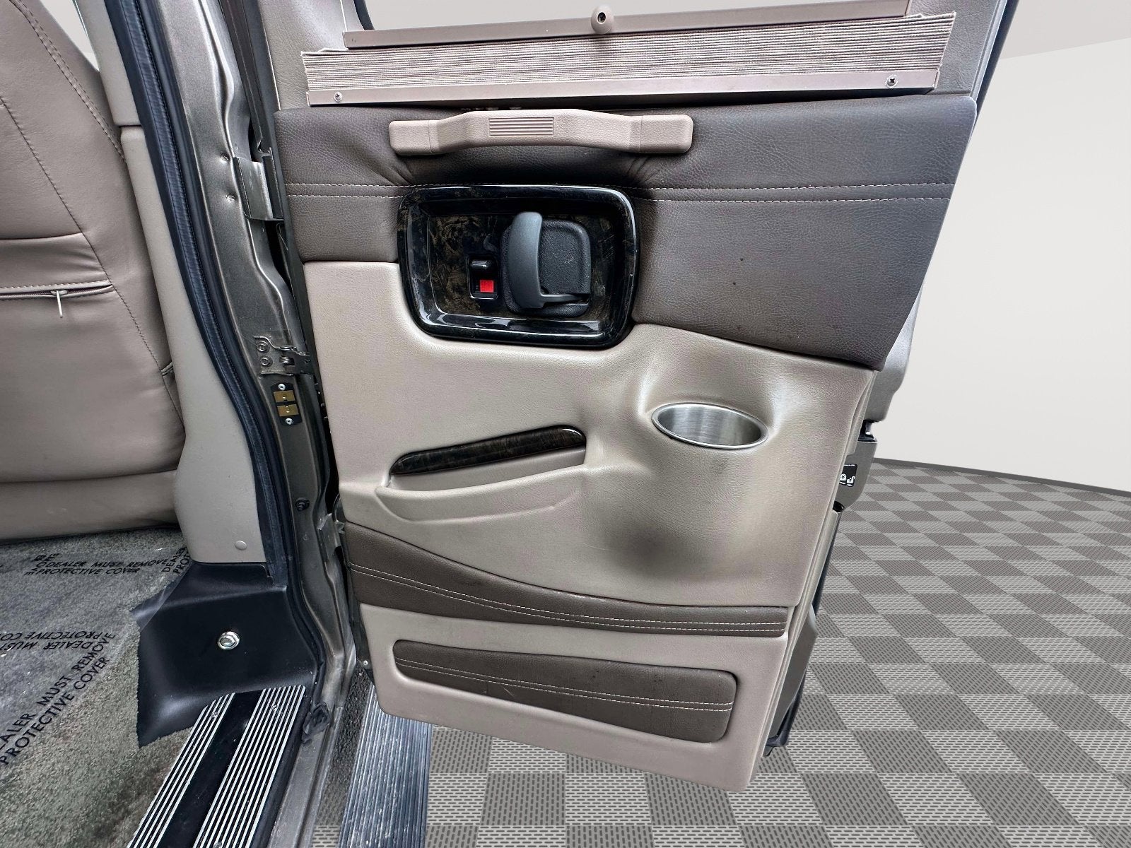 2022 Chevrolet Express Cargo 2500 WT