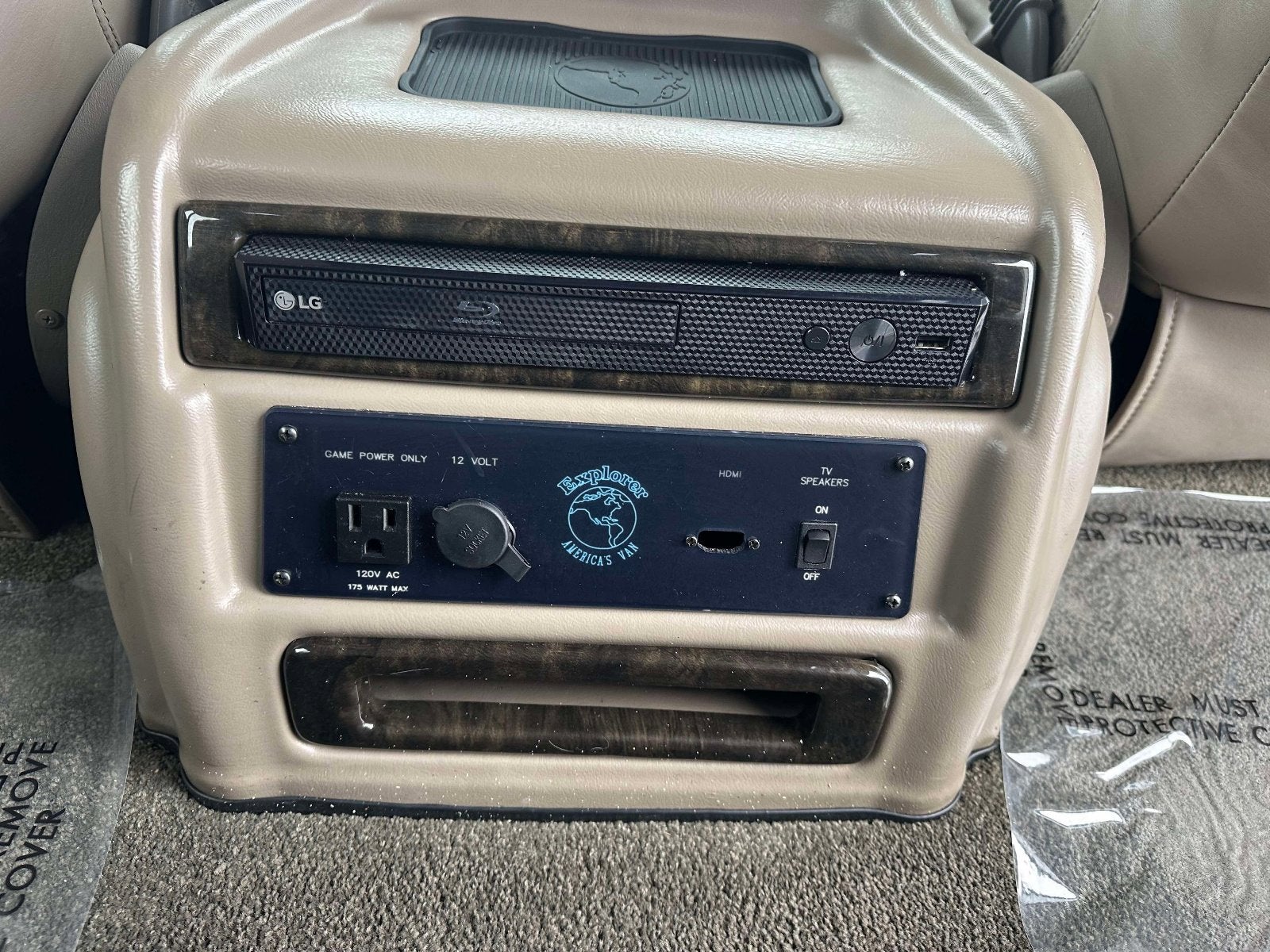 2022 Chevrolet Express Cargo 2500 WT